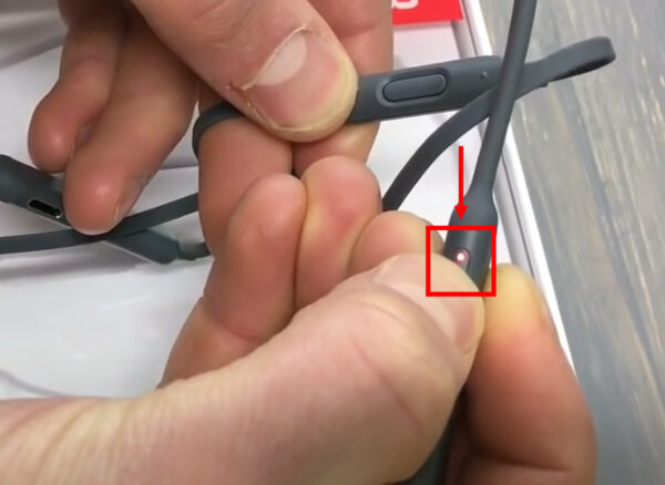 how to reset Beats Flex LED flash